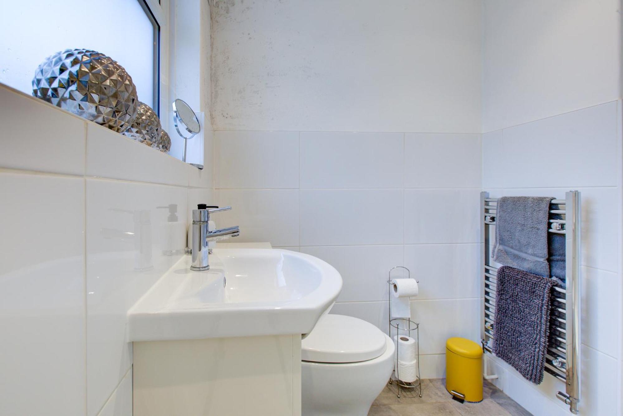 'Number 11' Central Colchester - Super Convenient 2 X Double Bed 1 X Single Bed Cottage Plus Office & Garden, 8 Min Walk Nth Station & Town Ctr, 2 Min Walk Local Shops & Restaurants Kültér fotó