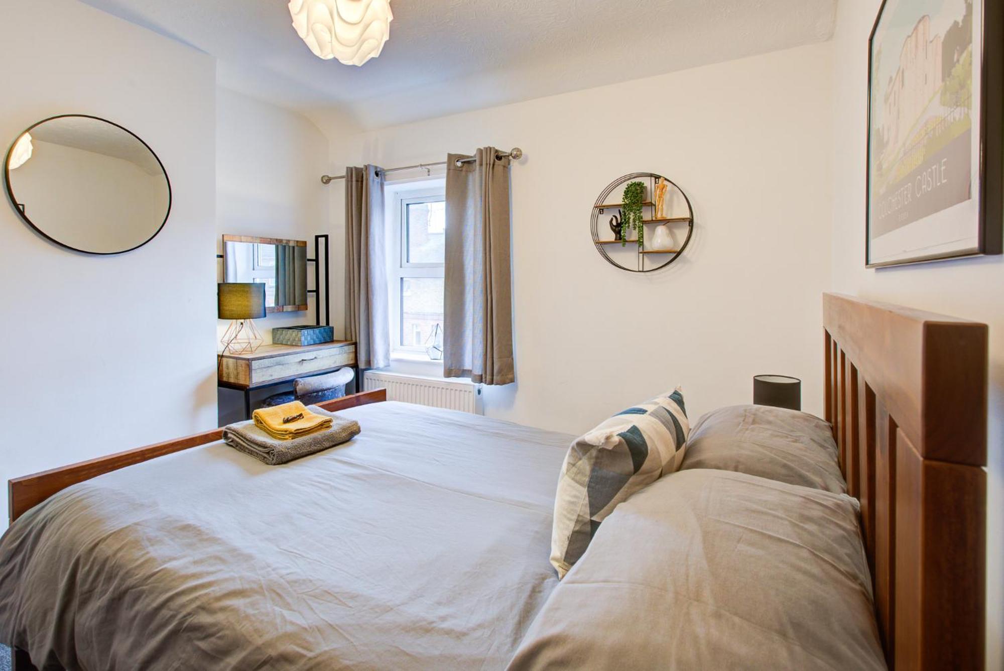 'Number 11' Central Colchester - Super Convenient 2 X Double Bed 1 X Single Bed Cottage Plus Office & Garden, 8 Min Walk Nth Station & Town Ctr, 2 Min Walk Local Shops & Restaurants Kültér fotó