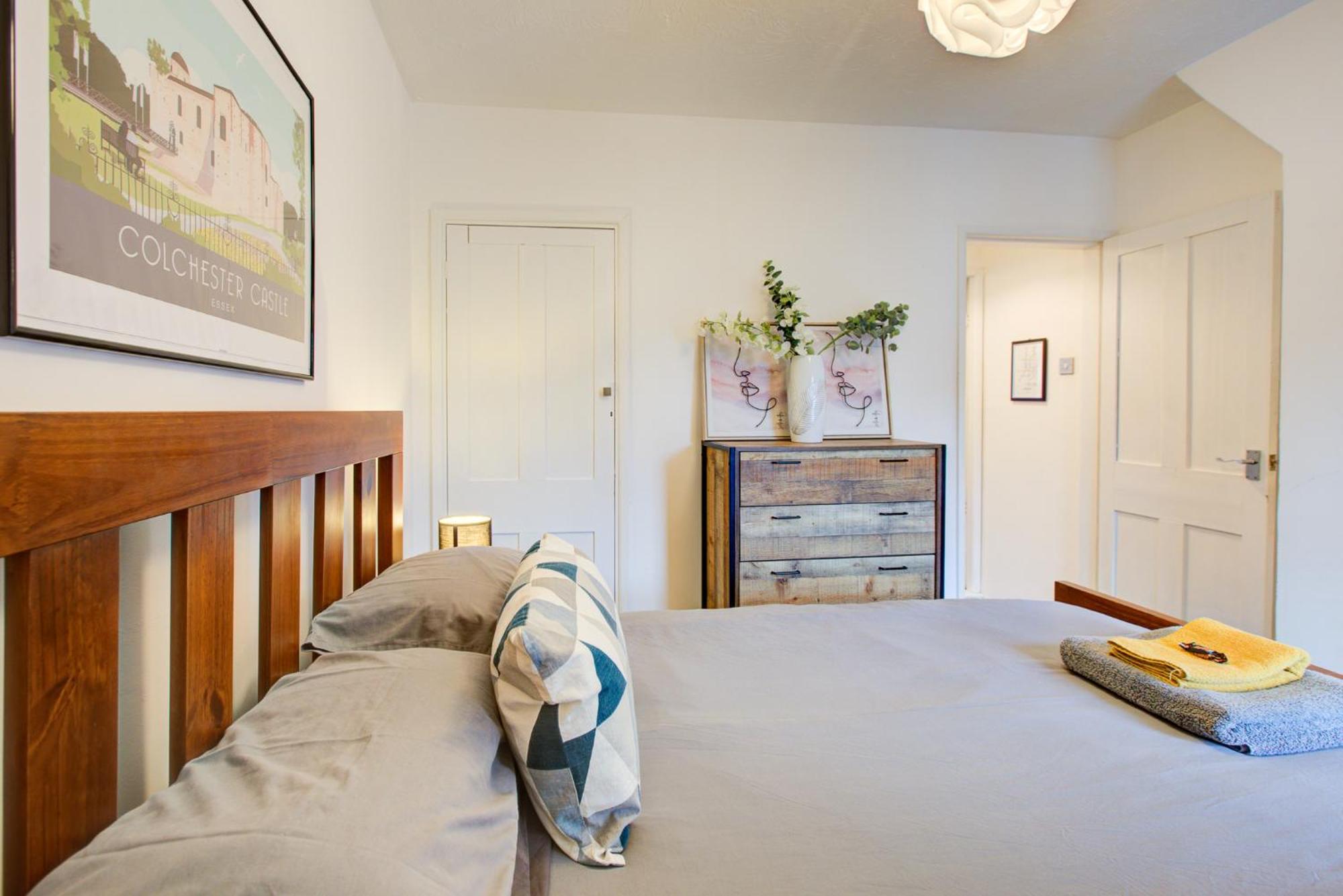 'Number 11' Central Colchester - Super Convenient 2 X Double Bed 1 X Single Bed Cottage Plus Office & Garden, 8 Min Walk Nth Station & Town Ctr, 2 Min Walk Local Shops & Restaurants Kültér fotó