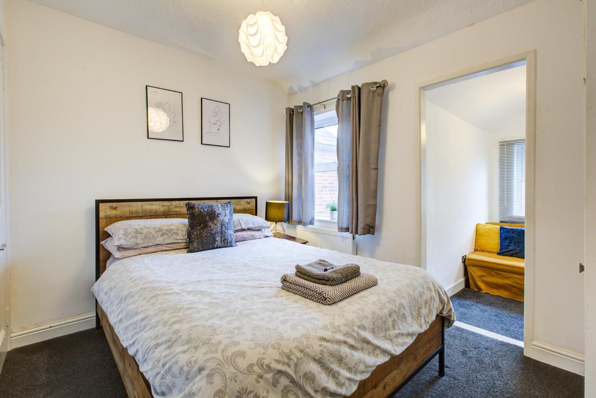 'Number 11' Central Colchester - Super Convenient 2 X Double Bed 1 X Single Bed Cottage Plus Office & Garden, 8 Min Walk Nth Station & Town Ctr, 2 Min Walk Local Shops & Restaurants Kültér fotó